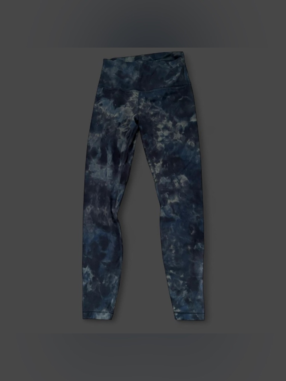 Lululemon navy blue tie dye leggings Size 8 #yoga #activewear